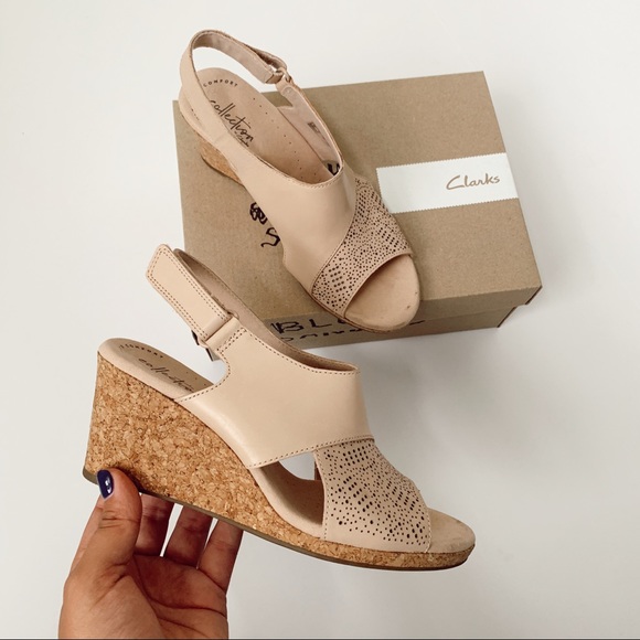 clarks lafley joy leather sandal